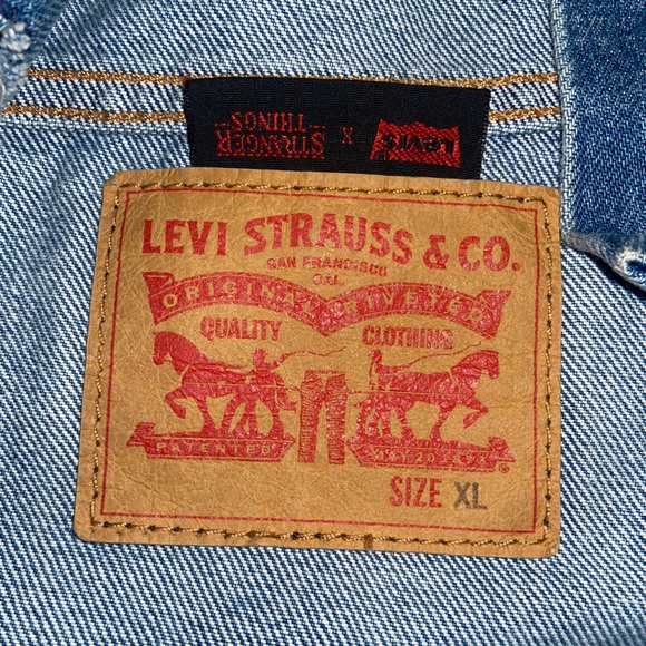 Stranger things X Levi’s denim jacket collab NEW - Picture 5 of 6
